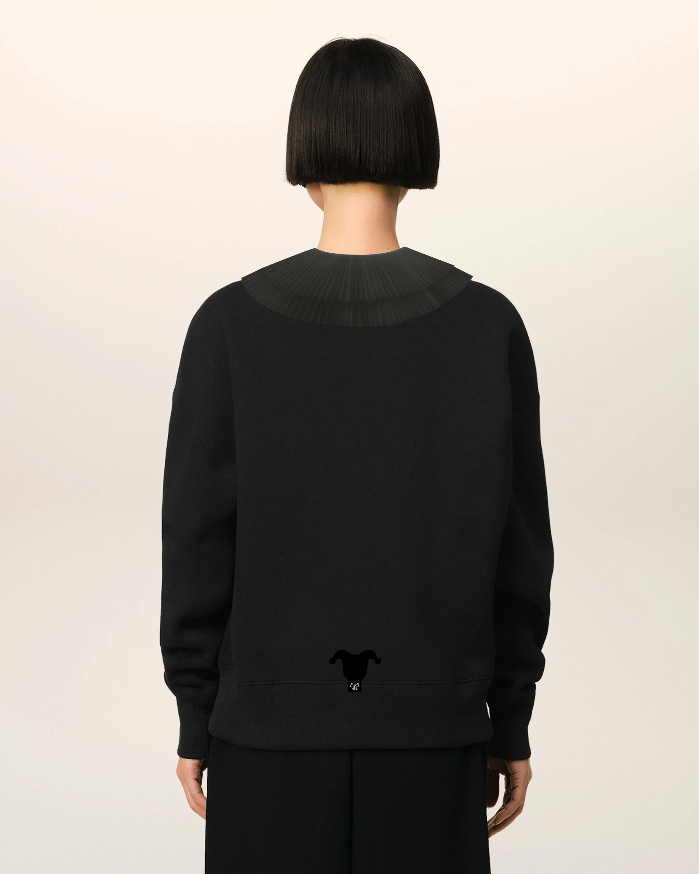 Pleated Ruff Sweatshirt_ホワイト